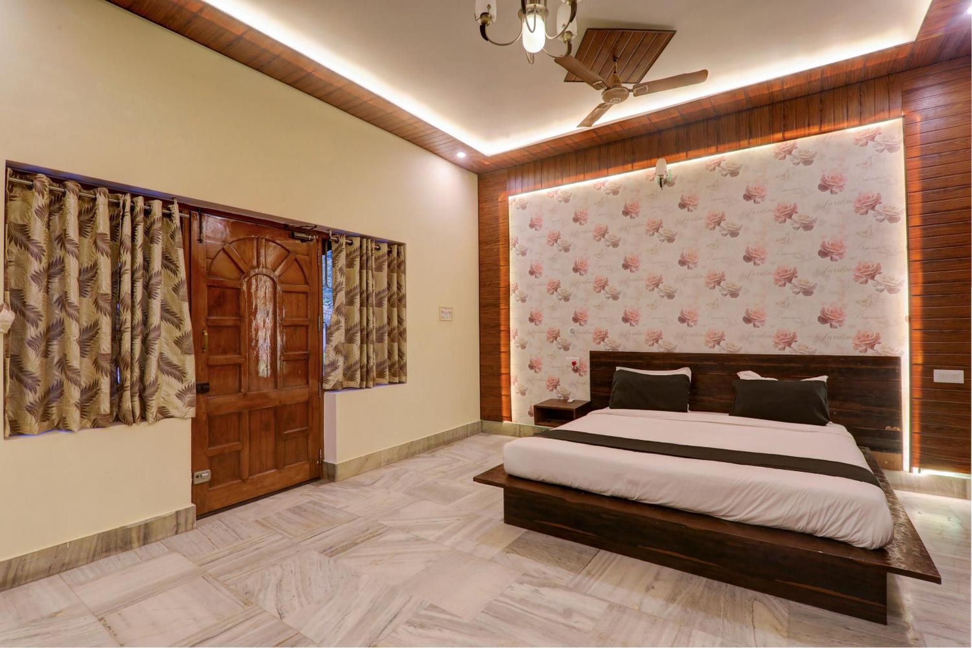 ורנאסי Hotel O Flagship Adbhut Moment Hotel מראה חיצוני תמונה