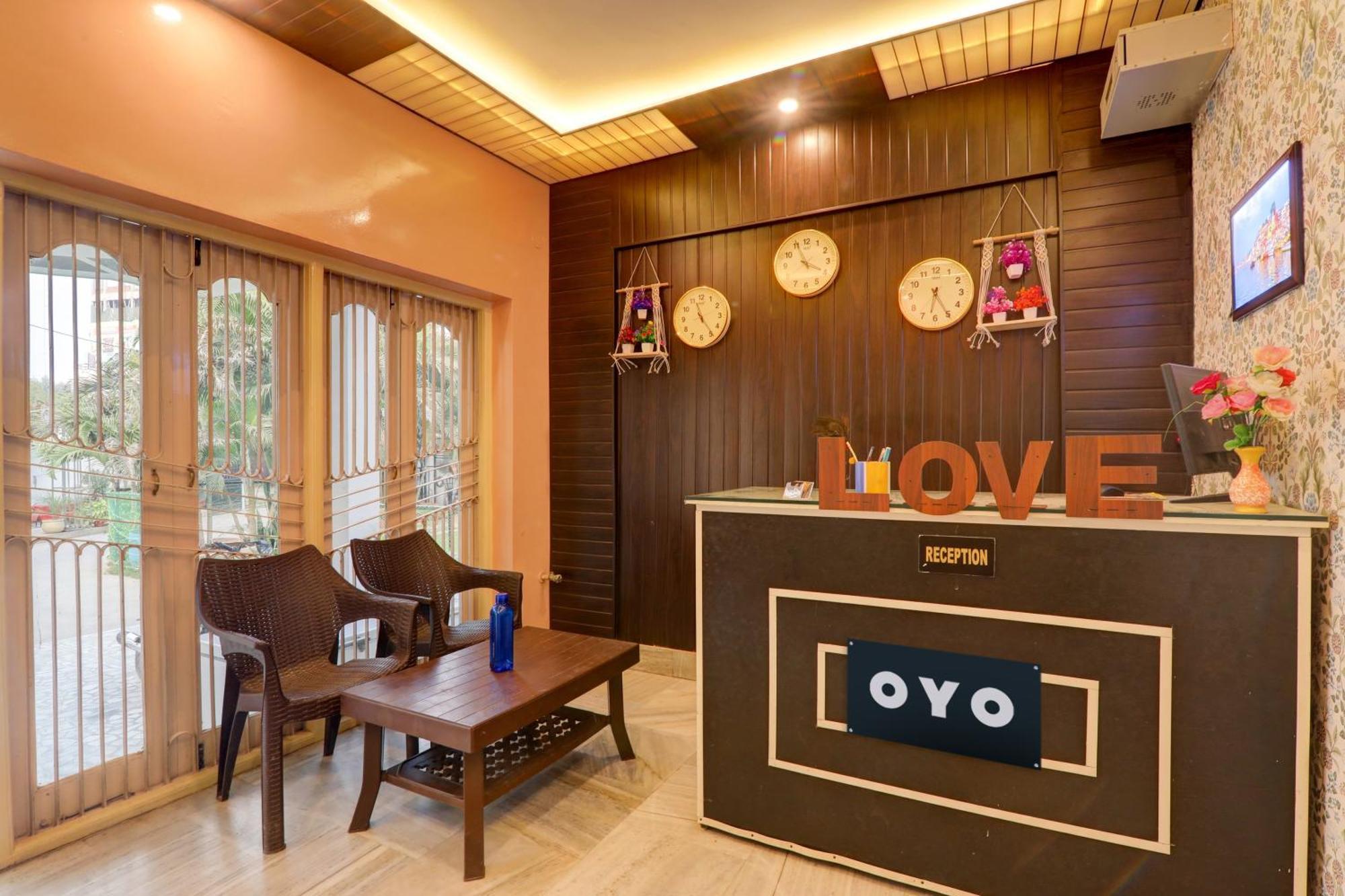 ורנאסי Hotel O Flagship Adbhut Moment Hotel מראה חיצוני תמונה